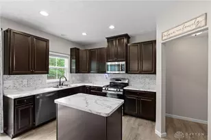 2843 Ridge View Ct, Beavercreek Twp, OH 45385 - Photo 19