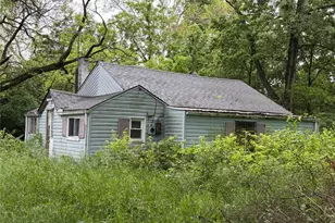 2985 Montgomery County Line Rd, Tipp City, OH 45371 - Photo 5