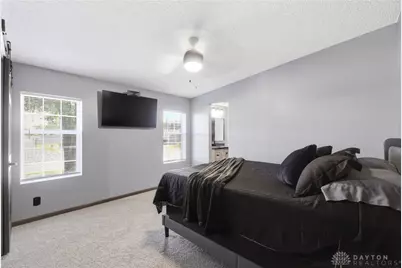 306 Village Court, Fairborn, OH 45324 - Photo 15