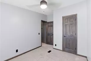 306 Village Ct, Fairborn, OH 45324 - Photo 13