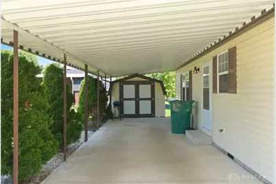 306 Village Court, Fairborn, OH 45324 - Photo 3