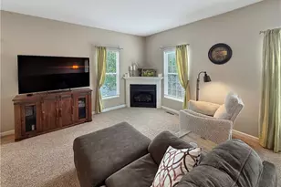 1687 Big Bear Dr, Washington Twp, OH 45458 - Photo 3