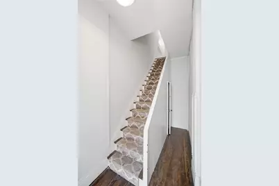 2412 Fairview Avenue, Cincinnati, OH 45219 - Photo 23