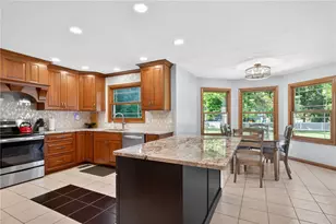 1665 Marby Dr, Troy, OH 45373 - Photo 5