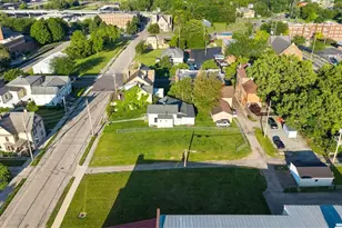 7 W Mulberry St, Springfield, OH 45506 - Photo 3