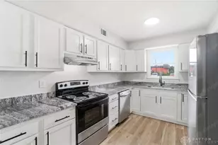 539 N Broad St, Fairborn, OH 45324 - Photo 15
