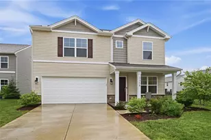 3358 Hope Ln, Hamilton Township, OH 45152 - Photo 3