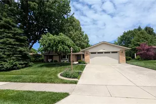 5686 Oak Valley, Kettering, OH 45440 - Photo 11