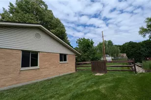 5686 Oak Valley, Kettering, OH 45440 - Photo 15