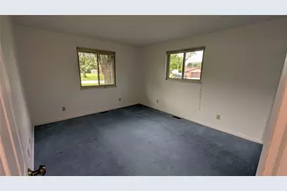 5686 Oak Valley, Kettering, OH 45440 - Photo 37