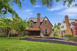 220 Greenmount Blvd, Oakwood, OH 45419 - Photo 1