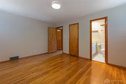 2309 Whitlock Place, Kettering, OH 45420 - Photo 9