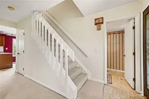 10060 Village Tree Ct, Miamisburg, OH 45342 - Photo 5
