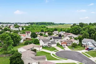 10060 Village Tree Ct, Miamisburg, OH 45342 - Photo 31