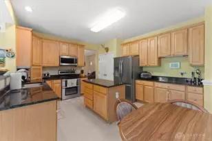 2942 Whispering, Beavercreek, OH 45431 - Photo 35