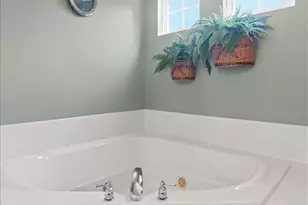 2942 Whispering, Beavercreek, OH 45431 - Photo 9