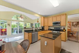 2942 Whispering, Beavercreek, OH 45431 - Photo 33