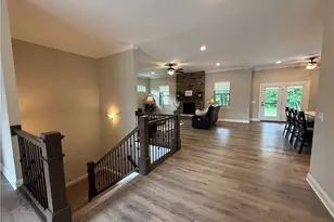 9509 Monaco Cir, Clearcreek Twp, OH 45458 - Photo 7