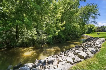 815 Spring Lake Circle, Enon, OH 45323 - Photo 5