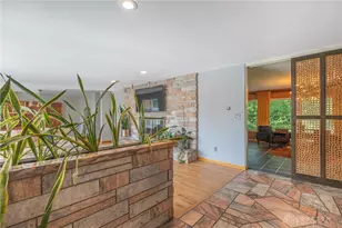 216 Mar Ken Dr, Dayton, OH 45405 - Photo 5