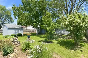 613 Weinland Dr, Bethel Twp, OH 45344 - Photo 17