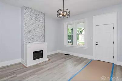 135 Drummer Avenue, Dayton, OH 45403 - Photo 5