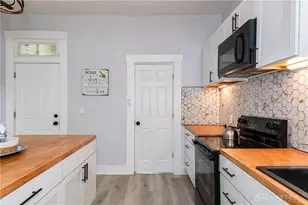 135 Drummer Ave, Dayton, OH 45403 - Photo 17
