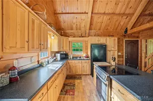 6081 Panhandle Rd, Hillsboro, OH 45133 - Photo 15