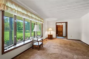 4926 Phillipsburg Union Rd, Clayton, OH 45322 - Photo 9