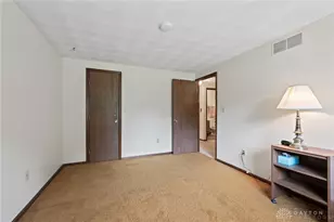 4926 Phillipsburg Union Rd, Clayton, OH 45322 - Photo 37