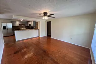 1213 Mayrose Dr, West Carrollton, OH 45449 - Photo 9