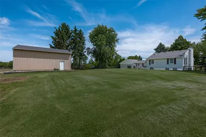 7673 Brookville Phillipsburg Road, Clay Twp, OH 45309 - Photo 29