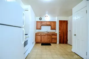 2833 Crescent Blvd, Kettering, OH 45429 - Photo 13