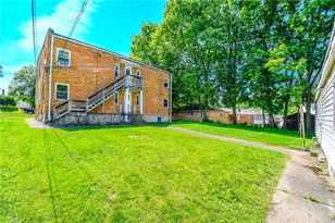 2833 Crescent Blvd, Kettering, OH 45429 - Photo 25
