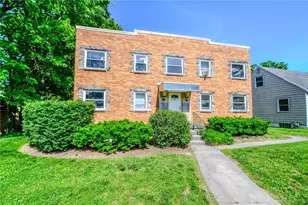 2833 Crescent Blvd, Kettering, OH 45429 - Photo 3