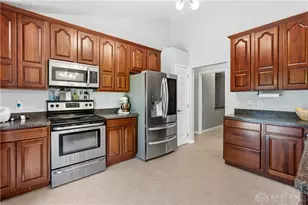 3955 Berrywood Dr, Huber Heights, OH 45424 - Photo 17