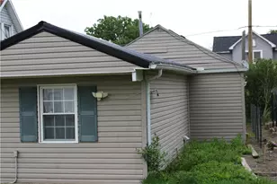 317 S Miami Ave, Bradford, OH 45308 - Photo 5