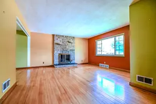 3836 Benfield Dr, Kettering, OH 45429 - Photo 9
