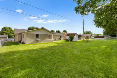 1103 Royalton Drive, Vandalia, OH 45377 - Photo 49