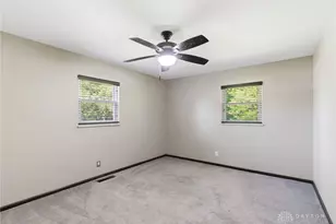 2632 Meadow Park Dr, Kettering, OH 45440 - Photo 25