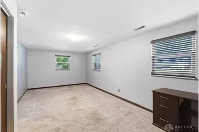 2632 Meadow Park Drive, Kettering, OH 45440 - Photo 29