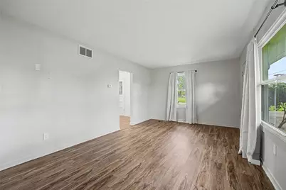 7040 S County Road 25A, Tipp City, OH 45371 - Photo 9