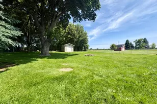 2648 S Burnett Rd, Springfield, OH 45505 - Photo 47