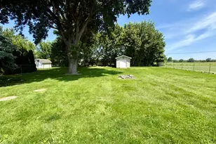 2648 S Burnett Rd, Springfield, OH 45505 - Photo 29