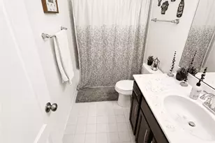 1100 Sarah Freeman Dr, Centerville, OH 45458 - Photo 17