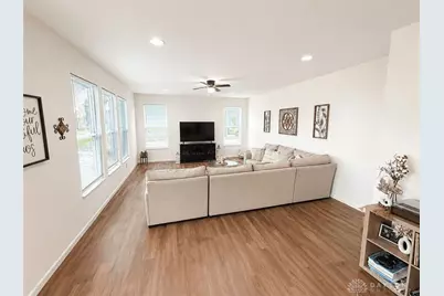 1100 Sarah Freeman Drive, Centerville, OH 45458 - Photo 13