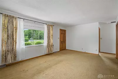 8074 Lower Miamisburg Road, Germantown, OH 45327 - Photo 5