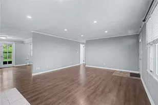 154 Tuxworth Rd, Centerville, OH 45458 - Photo 11