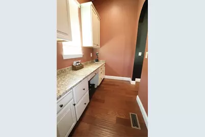 10509 Wallingsford Circle, Centerville, OH 45458 - Photo 17