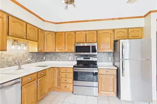 21 Dorchester Dr, Clayton, OH 45415 - Photo 13